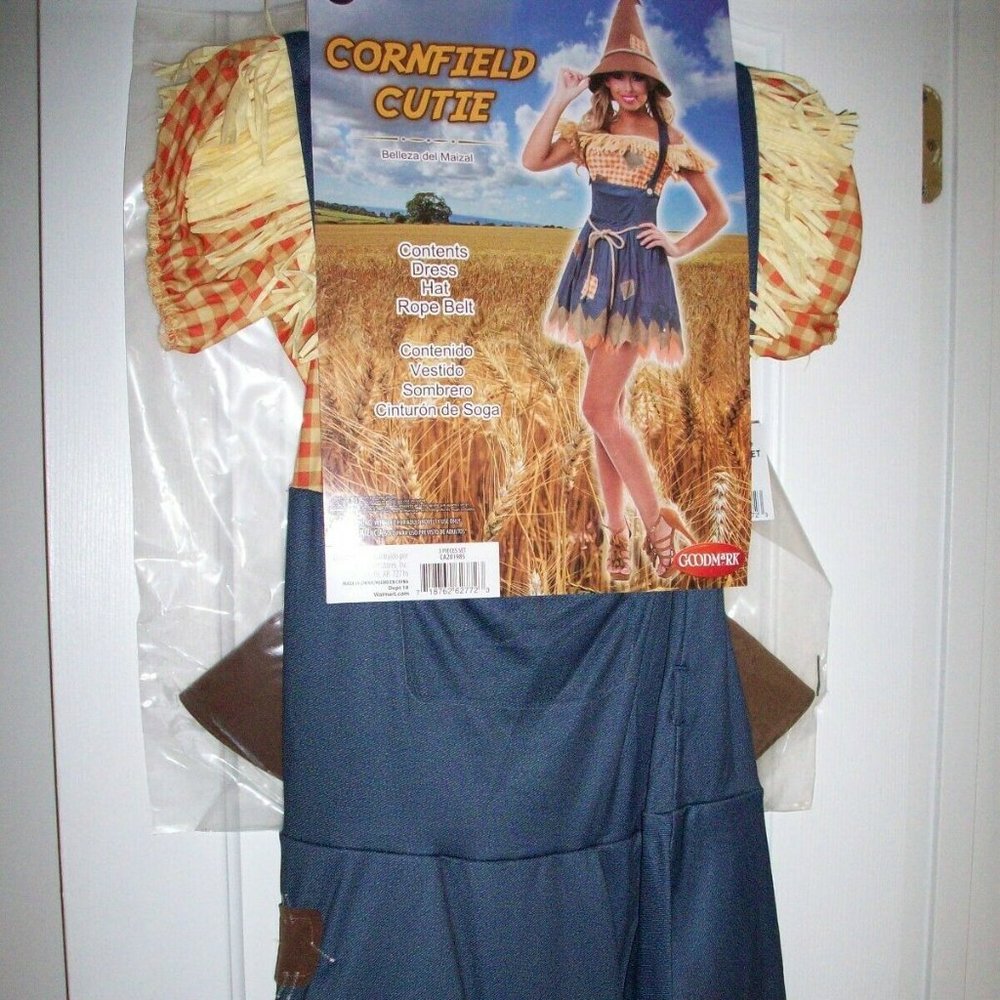 NWT Woman’s Cornfield Scarecrow Cutie Costume Sz. Small (4-6)